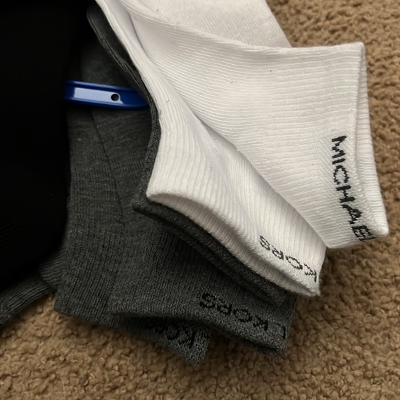 NWT men’s  6 pairs Michael Kors socks - Picture 3 of 4